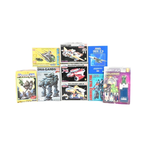 635 - Model Kits - a collection of x9 vintage Chinese model kits from various brands, such as IMAI, ARII a... 