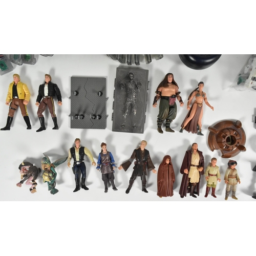 710 - Star Wars - a large collection of Hasbro Star Wars action figures, all post-1999. Includes: Episode ... 