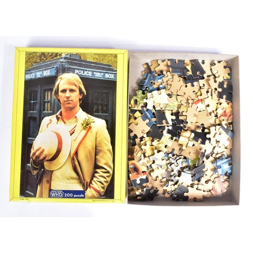 448 - Doctor Who - Jigsaw Puzzles - a collection of x5 original vintage 1970s & 1980s Dr Who jigsaw puzzle... 