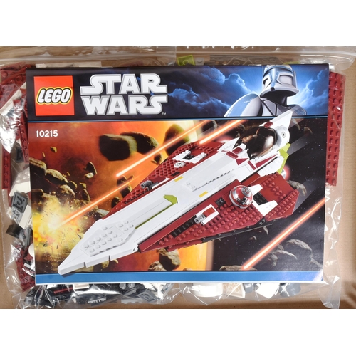 463 - Lego - an original Lego Star Wars set No. 10215 Obi-Wan's Jedi Starfighter. The set rebagged, with a... 