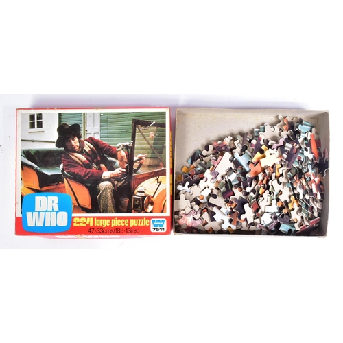 482 - Doctor Who - Jigsaw Puzzles - a collection of x5 original vintage 1970s / 1980s Dr Who jigsaw puzzle... 