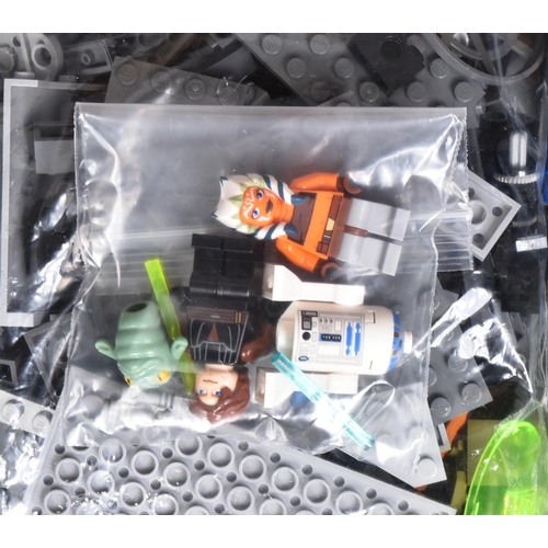 488 - Lego - an original Lego Star Wars set No. 7680 The Twilight. The set rebagged with all minifigures, ... 