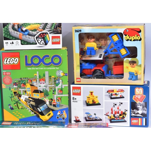 548 - Lego - a collection of x3 Lego sets comprising 40290 Brick Of The Year 6 Years, 3839 Race 3000 Board... 