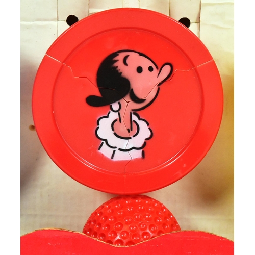 778 - Popeye - a vintage Combex made Popeye ' Break a Plate ' carnival style game containing x3 breakable ... 