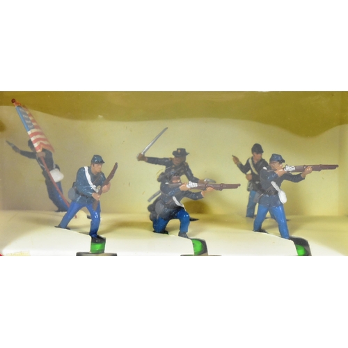 792 - Britains Deetail - Wild West - x3 vintage Britains Deetail boxed 'Wild West' figure sets - 7406 Fede... 