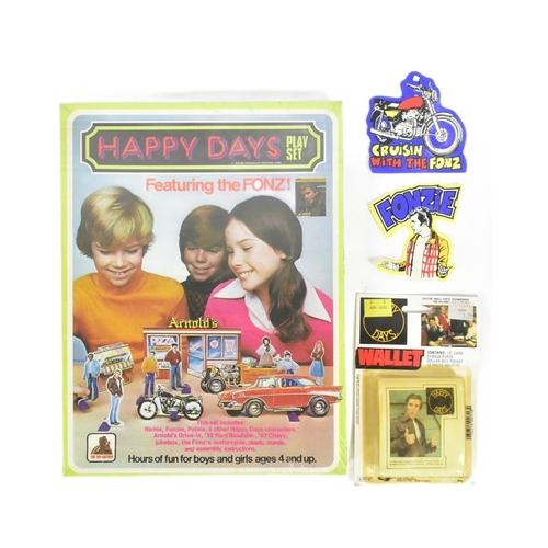 818 - Happy Days - a collection of Happy Days TV show vintage toys / memorabilia comprising a factory seal... 