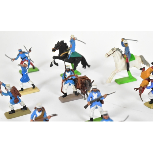 822 - Britains Deetail - a collection of approx x25 Britains Deetail made metal and plastic Foreign Legion... 