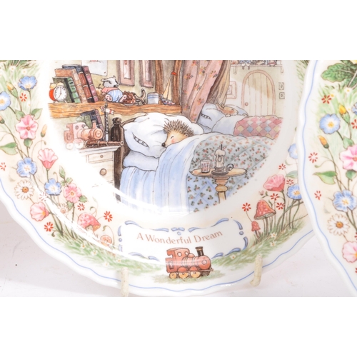 109 - A collection of six 'Wedgwood Foxwood Tales' fine bone china collectors plates by Brian Paterson. To... 