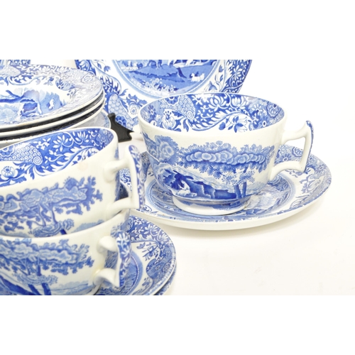 115 - A collection of 20th century Spode blue Italian pattern china. The collection to include five side p... 