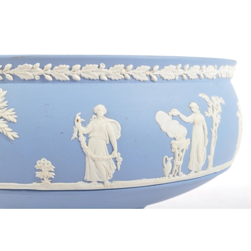 12 - A vintage 20th century Wedgwood jasperware tazza centrepiece pedestal bowl. The bowl having raised a... 