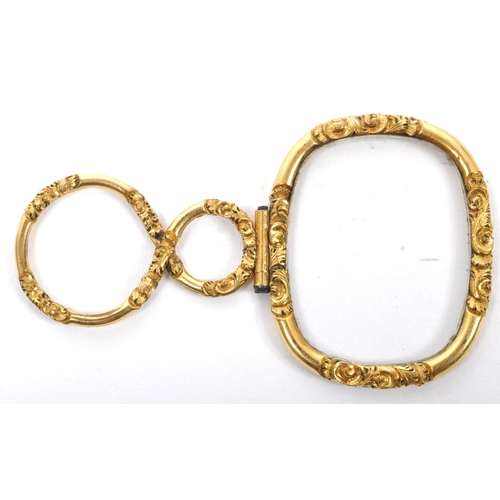 245 - An early 19th century George III circa 1820 gilt metal quizzing / magnifying glass lorgnette having ... 