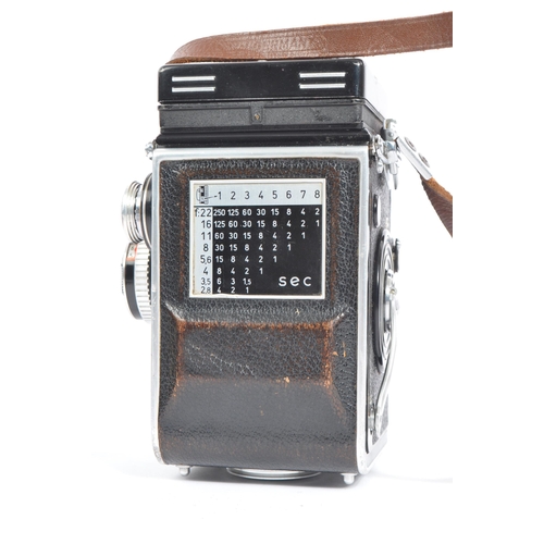 327 - A mid 20th century (between 1959-1966) Franke & Heidecke Germany Rolleiflex Tele Model 1 TLR medium ... 