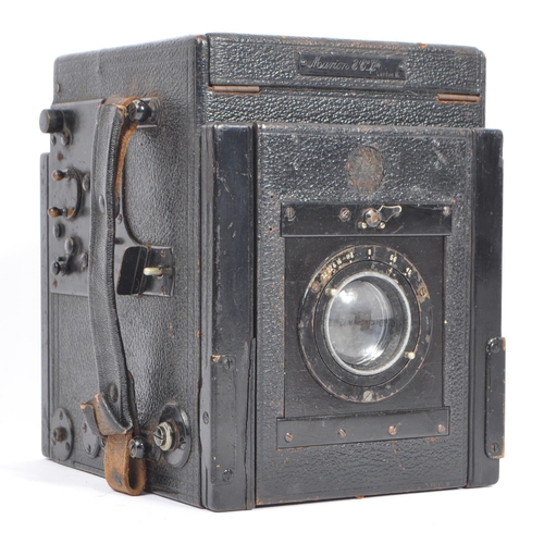 329 - A early 20th century Marion and Co LTD London Kershaws patent 1/4 plate box camera, with Kodak Retin... 