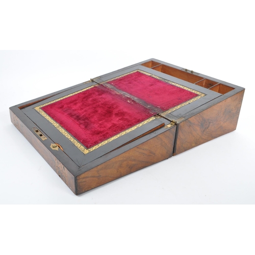 343 - A 19th century Victorian Tunbridge ware inlaid walnut writing slope. The writing slope opening to re... 