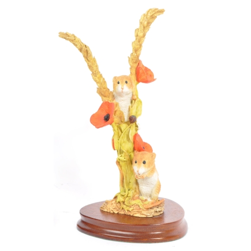 346 - Aynsley Master Craft/ Border Fine Arts - A collection of vintage 20th century resin figures / statue... 