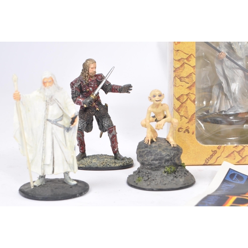 359 - A large collection of New Line Productions Lord of the Rings The Return of the King figures. The maj... 