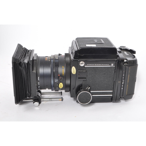 362 - Mamiya - A vintage mid 20th century 1974 Mamiya RB67 medium format SLR camera professional S. Lens i... 