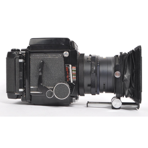 362 - Mamiya - A vintage mid 20th century 1974 Mamiya RB67 medium format SLR camera professional S. Lens i... 