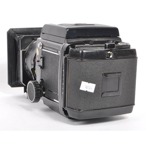 362 - Mamiya - A vintage mid 20th century 1974 Mamiya RB67 medium format SLR camera professional S. Lens i... 