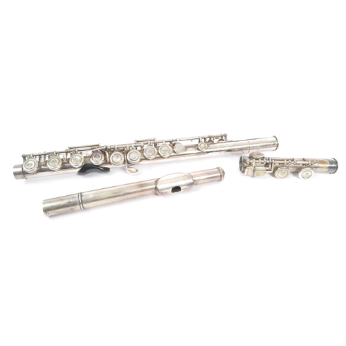 401 - A late 20th century circa. 1980s Pearl NS-97E 925 sterling silver flute. The musical instrument wood... 