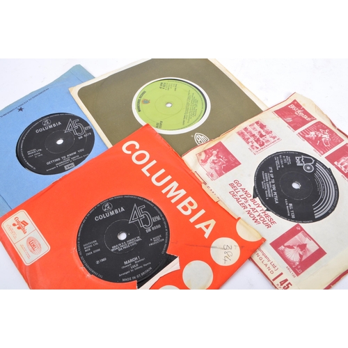 416 - A vast collection of 200+ vintage and later 20th century 45 RPM singles vinyl records. To include; 
... 