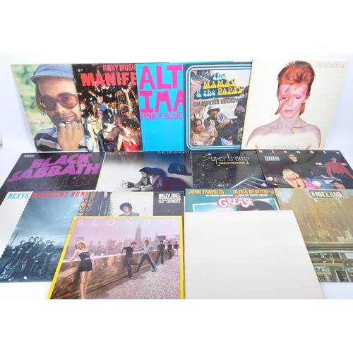 433 - A large collection of vintage 20th century LP long play vinyl records. The collection spanning multi... 