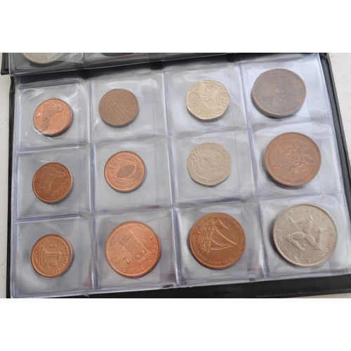 440 - A collection of 20th and contemporary British currency coinage 50 pence pieces. To include 2020 Dive... 