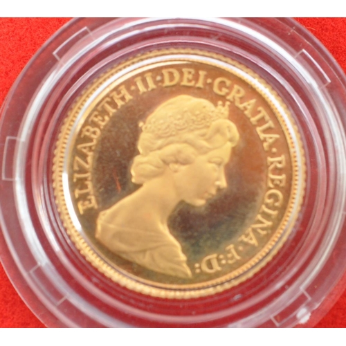 447 - Elizabeth II, Proof Half Sovereign 1980, obv. Machin portrait of the Queen right, rev. Pistrucci, en... 