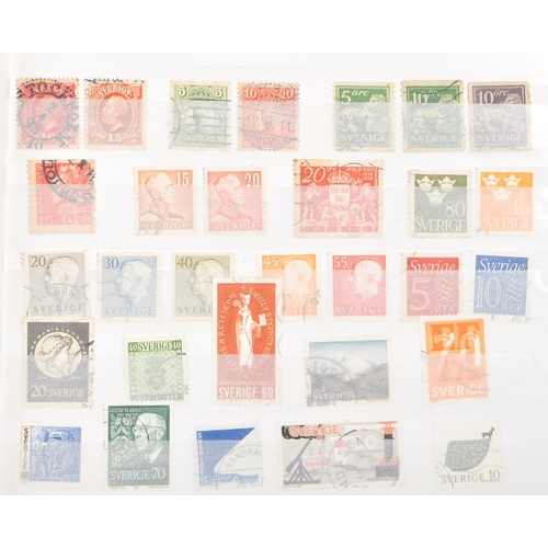 453 - A large extensive collection of foreign franked postage stamps. Including American, Chile, Canada, P... 