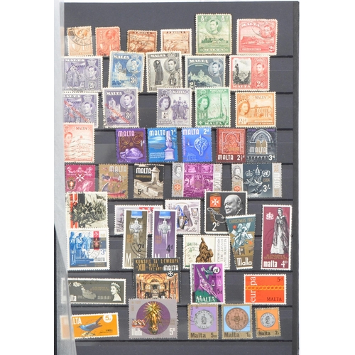 453 - A large extensive collection of foreign franked postage stamps. Including American, Chile, Canada, P... 