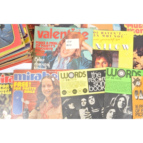 462 - An extensive collection of mid 20th century 1970s music and pop culture magazines, including Jackie,... 