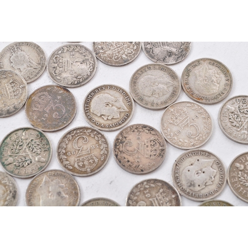 470 - A collection of approximately seventy circulated 19th and early 20th century Victoria and George V t... 