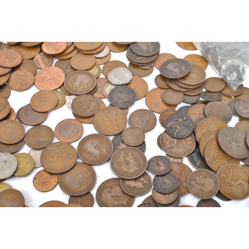 488 - A collection of late 19th century and later United Kingdom British uncirculated coin currency. To in... 