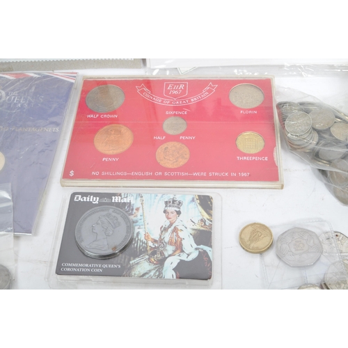 508 - A collection of 20th British currency coinage and commemorative coins. The lot to include an extensi... 