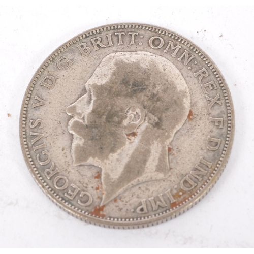 525 - A large collection of 19th century and later UK and foreign circulated currency coins. To include, 
... 