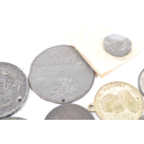 527 - A Collection of 19th Century UK and Foreign Commemorative coins, tokens, medals and mementos. To inc... 