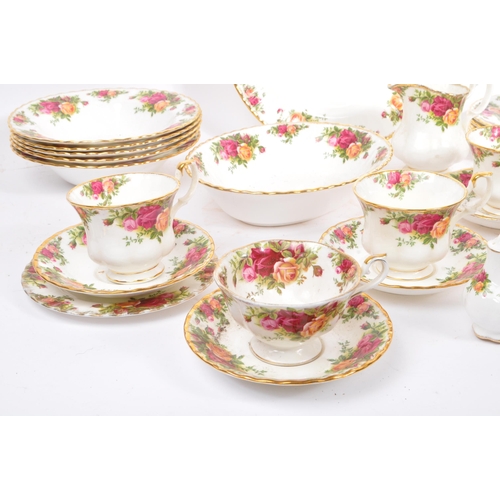 53 - Royal Albert - Old Country Roses - A collection of vintage 20th century porcelain china part tea / d... 