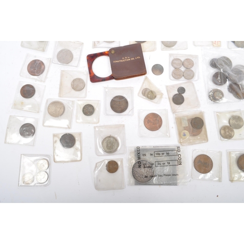 541 - A collection of early to late 20th century United Kingdom and foreign uncirculated currency coins. I... 