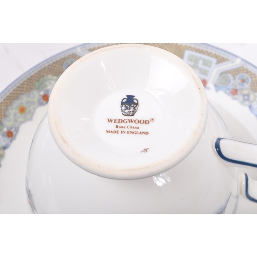 56 - A contemporary 1980s Wedgwood bone china porcelain tea / dinner service / set in the ‘Chinese Legend... 