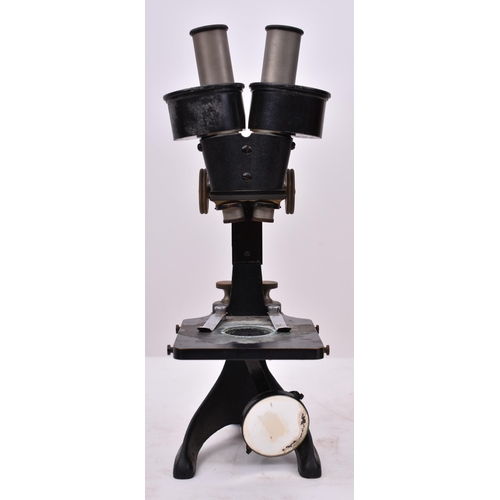 303 - Carl Zeiss, Jena - An early 20th century German Carl Zeiss stereo dissecting microscope in crossband... 