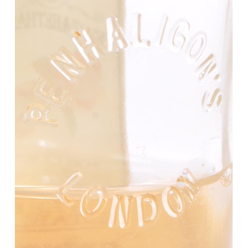 379 - A vintage 20th century Penhaligon's Elisabethan rose perfume scent bottle. Toilet water perfumers es... 