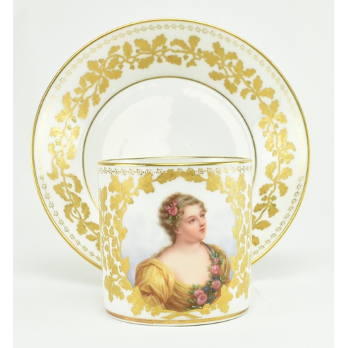 169 - French Sevres Louis Philippe - Lahoche Palais Royal - A 18th century circa 1848 fine bone china porc... 