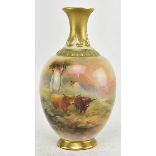 37 - Royal Worcester - J. Stinton - A 20th century c.1926 vase of form of baluster with flared rim. The v... 