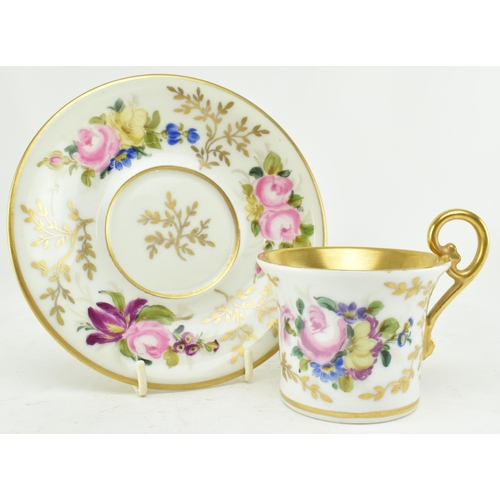 47 - In the manner of Paris Porcelain - A set of hand painted and gilt fine bone china cup and saucer. Th... 