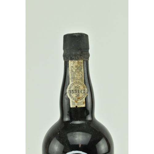 244 - A bottle of The Silver Jubilee Sandeman vintage 1977 port, bottled in 1979, 75cl, wax sealed intact.