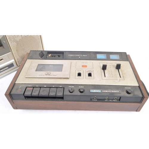 422 - A collection of 20th century audio / music equipment. The collection to include an Akai GXC-36D ster... 