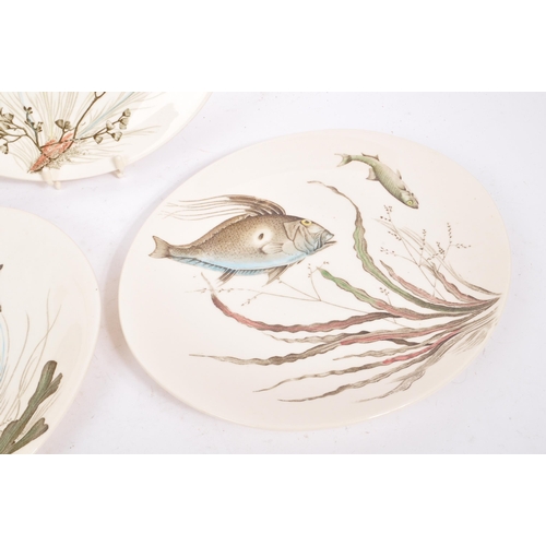 143 - Johnson Brothers - A set of six fish design plates set. Comprising of six large fish plates made in ... 