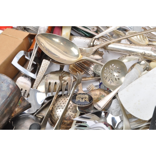 195 - A large collection of 20th century silver plate and stainless steel cutlery. The collection to inclu... 