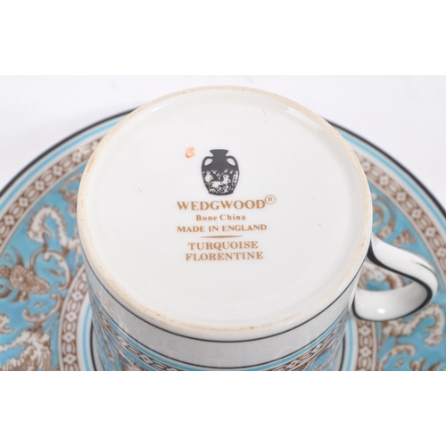 2 - Wedgwood - Florentine - A vintage 20th century porcelain china tea service set. Comprising of teapot... 