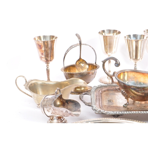 200 - A collection of 20th century pewter and silver plate tableware and other pieces. The collection to i... 